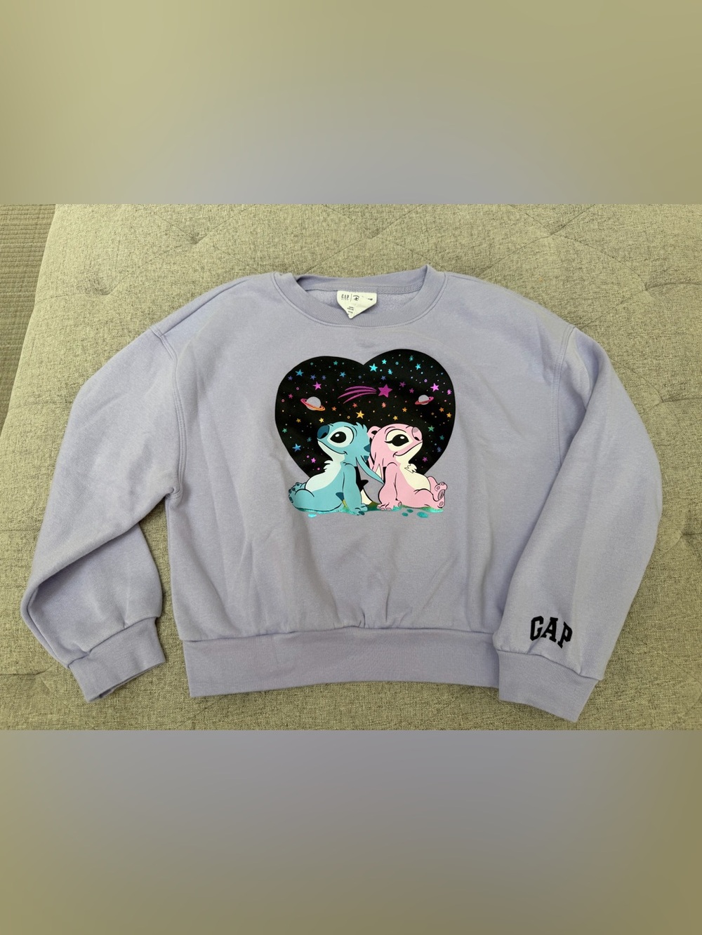 EUC GAP KIDS DISNEY GIRLS LILO AND ANGEL CREWNECK CROPPED SWEATSHIRT SIZE LARGE